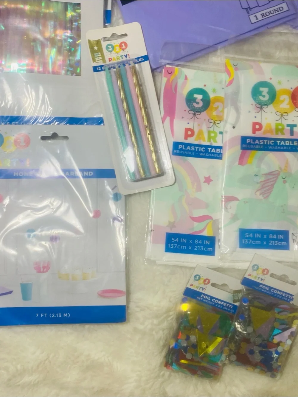3-2-1 Party Pastel Purple Tablecover and Party 21 Set Unicorn Rainbow